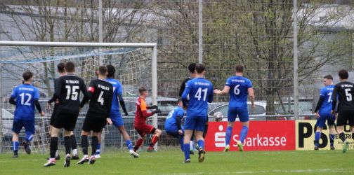 Packende Szene vor dem Renchener Gehäuse