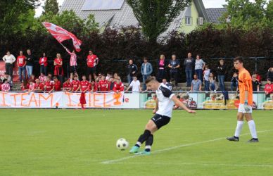 Abstoß durch Robin Salbeck