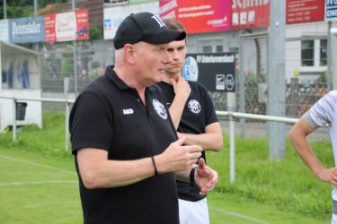 Trainer Martin Leukel: Tolle, Leistung, tolle Mannschaft, geile Mannschaft, Dankeschön