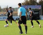 Pech hatte mit diesem Freistoß Benni Bruckner (links), denn der Ball klatschte vom Pfosten zurück. Auch Giulio Tamburello (rechts) hatte mit seinem Nachschuss kein Glück.