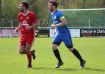 Ralf Kammerer (rechts) und Yasin Ilhan, Torschützenkönig der Bezirksliga, lieferten sich bis zur Verletztung des Haslacher Spielführer packende Zweikämpfe.