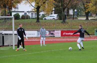 Beim Aufwärmen übte Luka schon mal das Vollstrecken