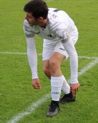 Lukas Moser hat seinen Schuh wieder angezogen und ist bereit